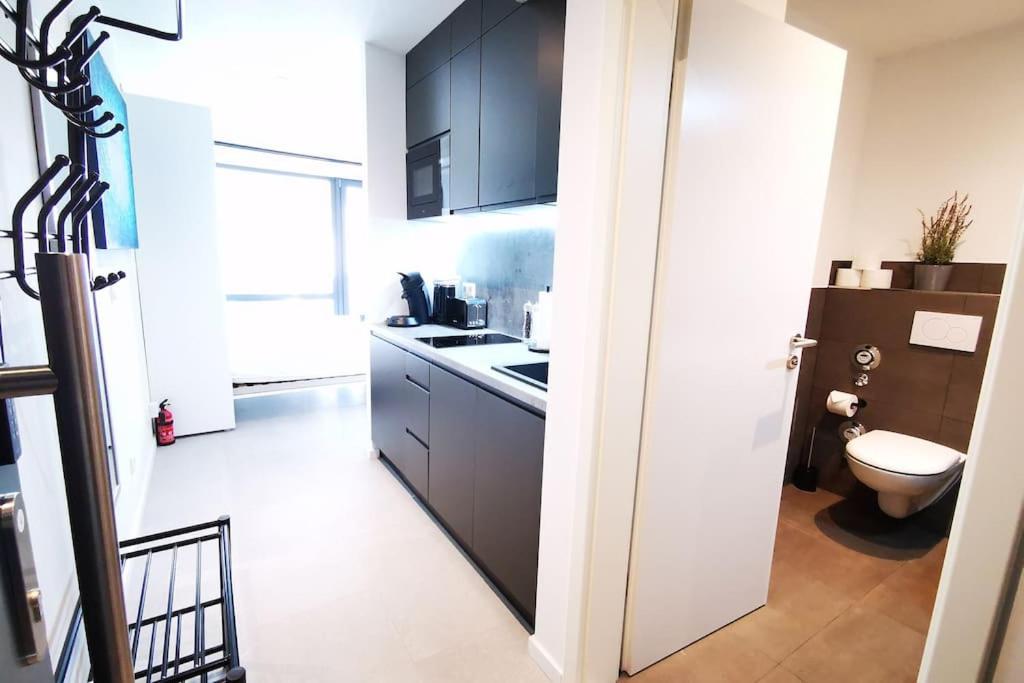 Hh 03 By Rockchair - Superhost Status - Modernes Apartment Mit Sonnigem Balkon & Premium Boxspringbetten In Winterhude - Hamburg Top Geheimtipp Eksteriør bilde