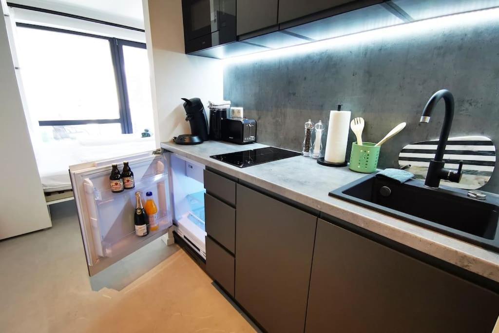 Hh 03 By Rockchair - Superhost Status - Modernes Apartment Mit Sonnigem Balkon & Premium Boxspringbetten In Winterhude - Hamburg Top Geheimtipp Eksteriør bilde