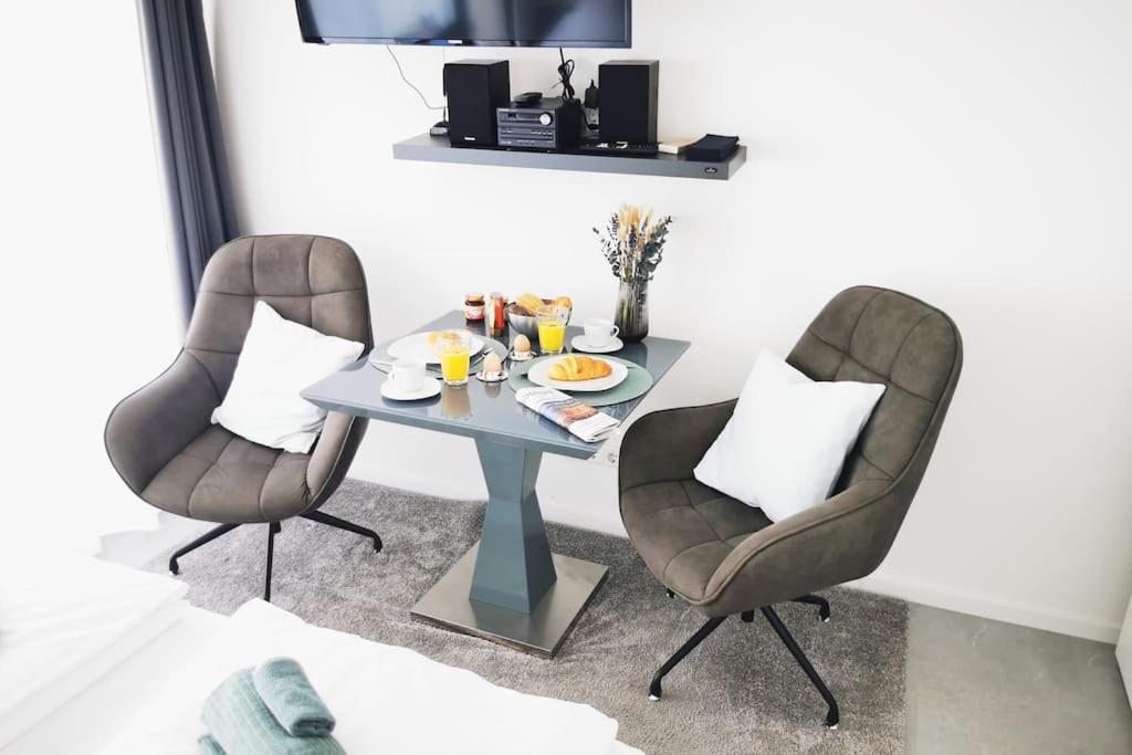 Hh 03 By Rockchair - Superhost Status - Modernes Apartment Mit Sonnigem Balkon & Premium Boxspringbetten In Winterhude - Hamburg Top Geheimtipp Eksteriør bilde